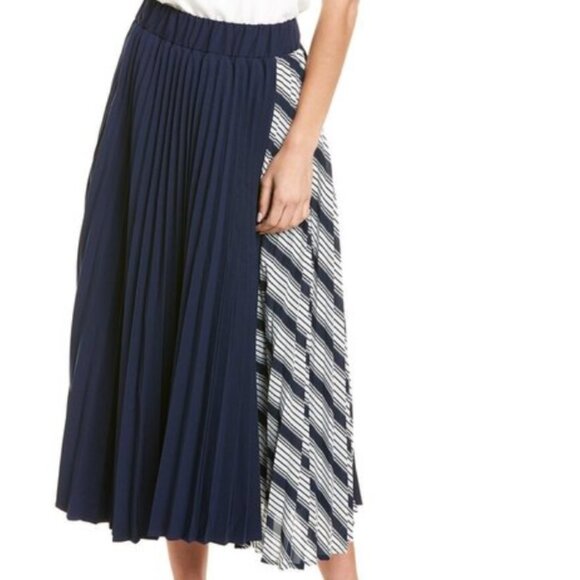 Gracia Women's Skirt Pleated Accordion Blue Size Large Pull On Midi Modest - Picture 1 of 6